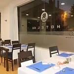 44 Hotel Gijon