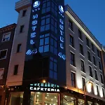 44 Hotel 3*
