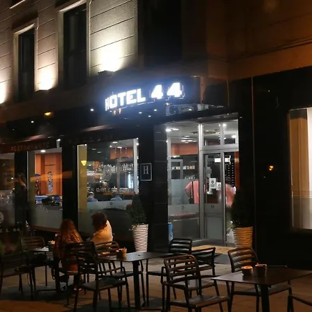 44号酒店 3* 希洪