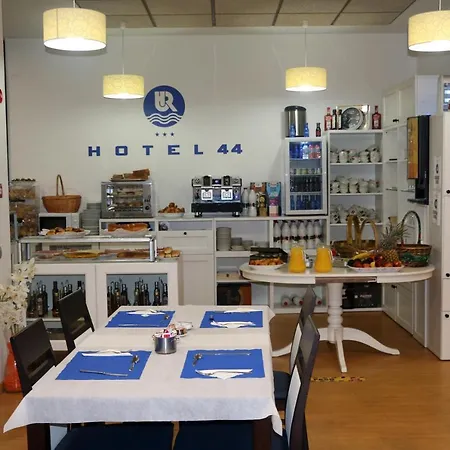 44号酒店 3* 希洪