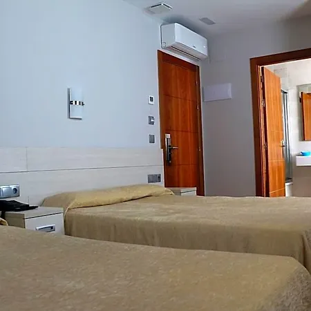 44 Hotel